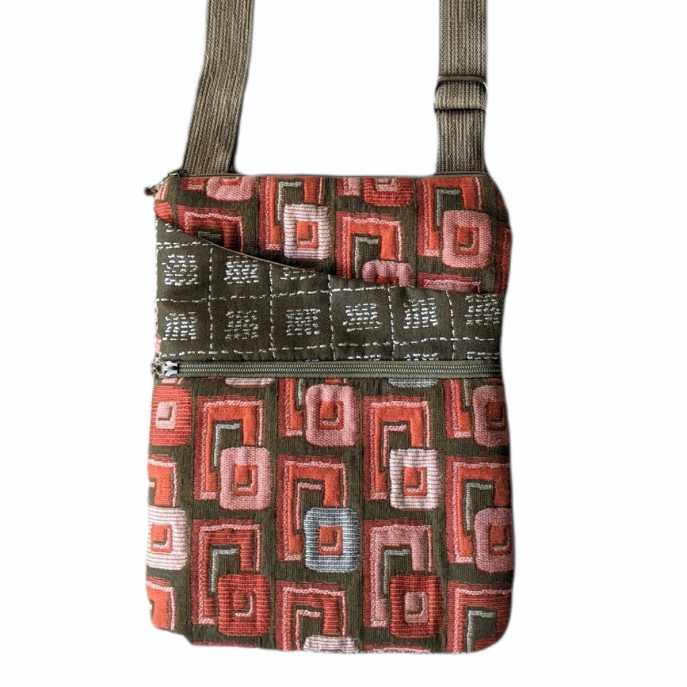 MARUCA Shoulder Bag